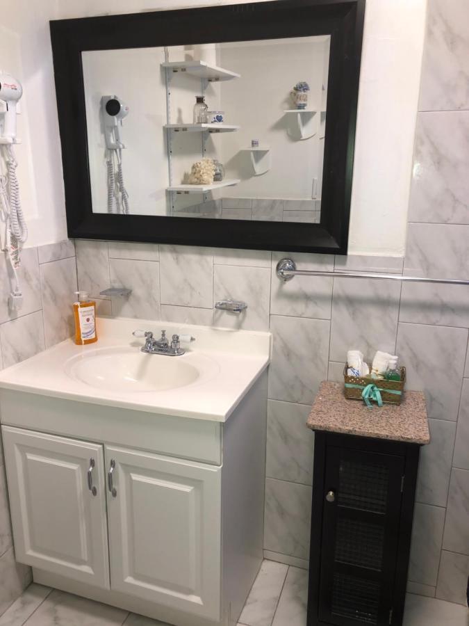 Private Suite Next To Calle Ocho マイアミ エクステリア 写真