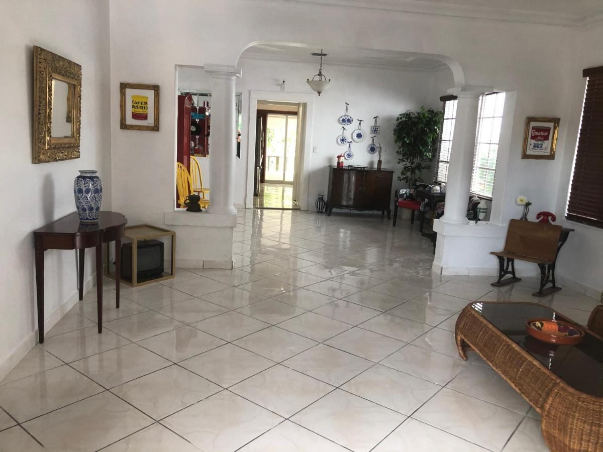 Private Suite Next To Calle Ocho マイアミ エクステリア 写真