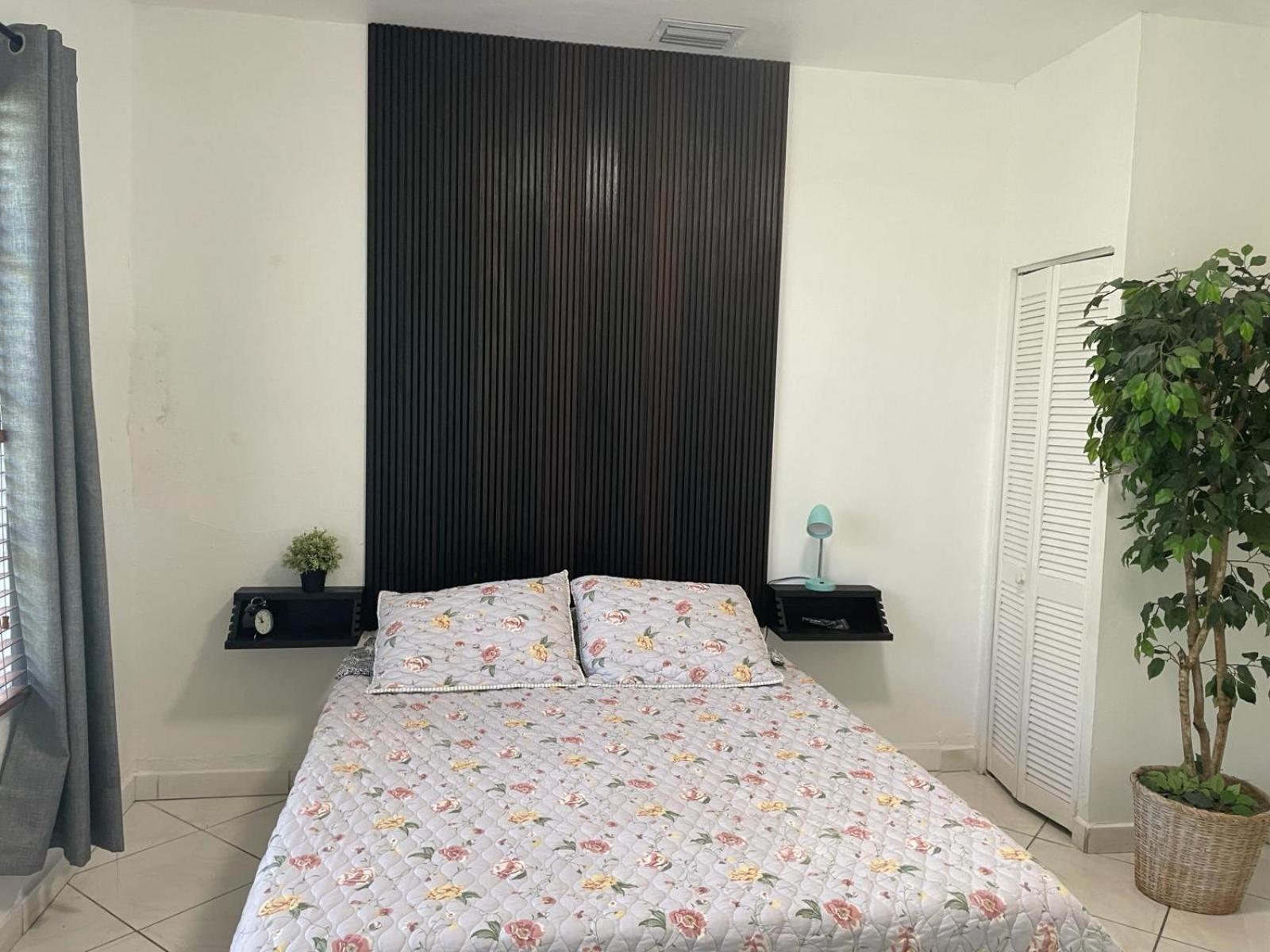 Private Suite Next To Calle Ocho マイアミ エクステリア 写真